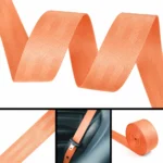Ceinture de sécurité auto premium orange vif. Personnalisation véhicule élégante et robuste. Accessoire auto Maroc Roh Accessoires.
